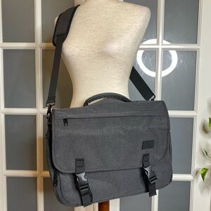 NWOT Matein Gray Messenger Bag with Laptop Padding and Adjustable Straps